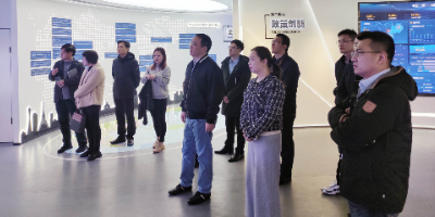 常熟市商务局考察组来访全球跨境电商知识服务中心
