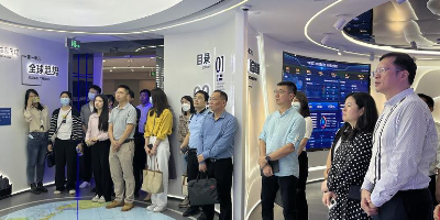 广州市白云区考察团来访全球跨境电商知识服务中心
