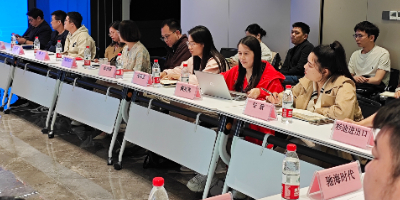 跨境百人荟与船务公司洽谈会在知识服务中心举办